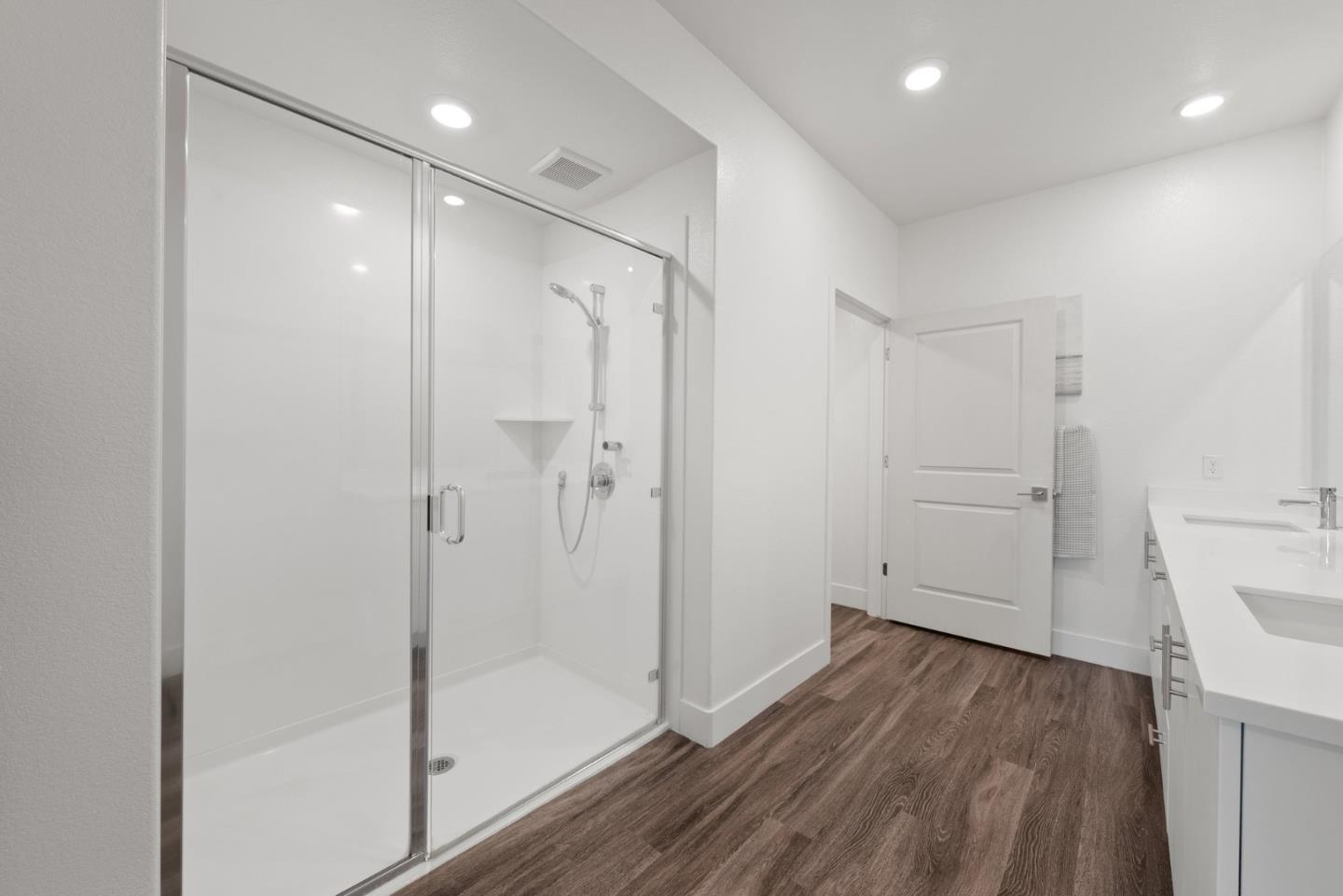 5925 Charlotte DR 419