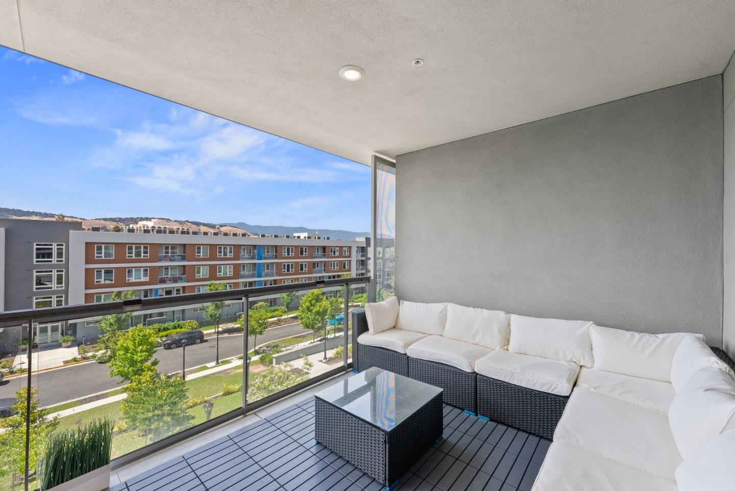 5925 Charlotte DR 419