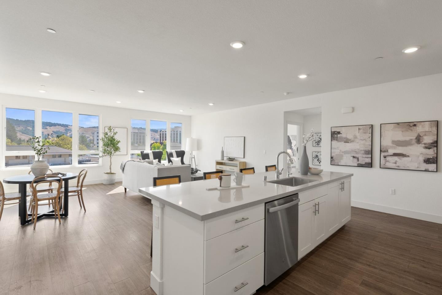 5951 Sunstone DR 403