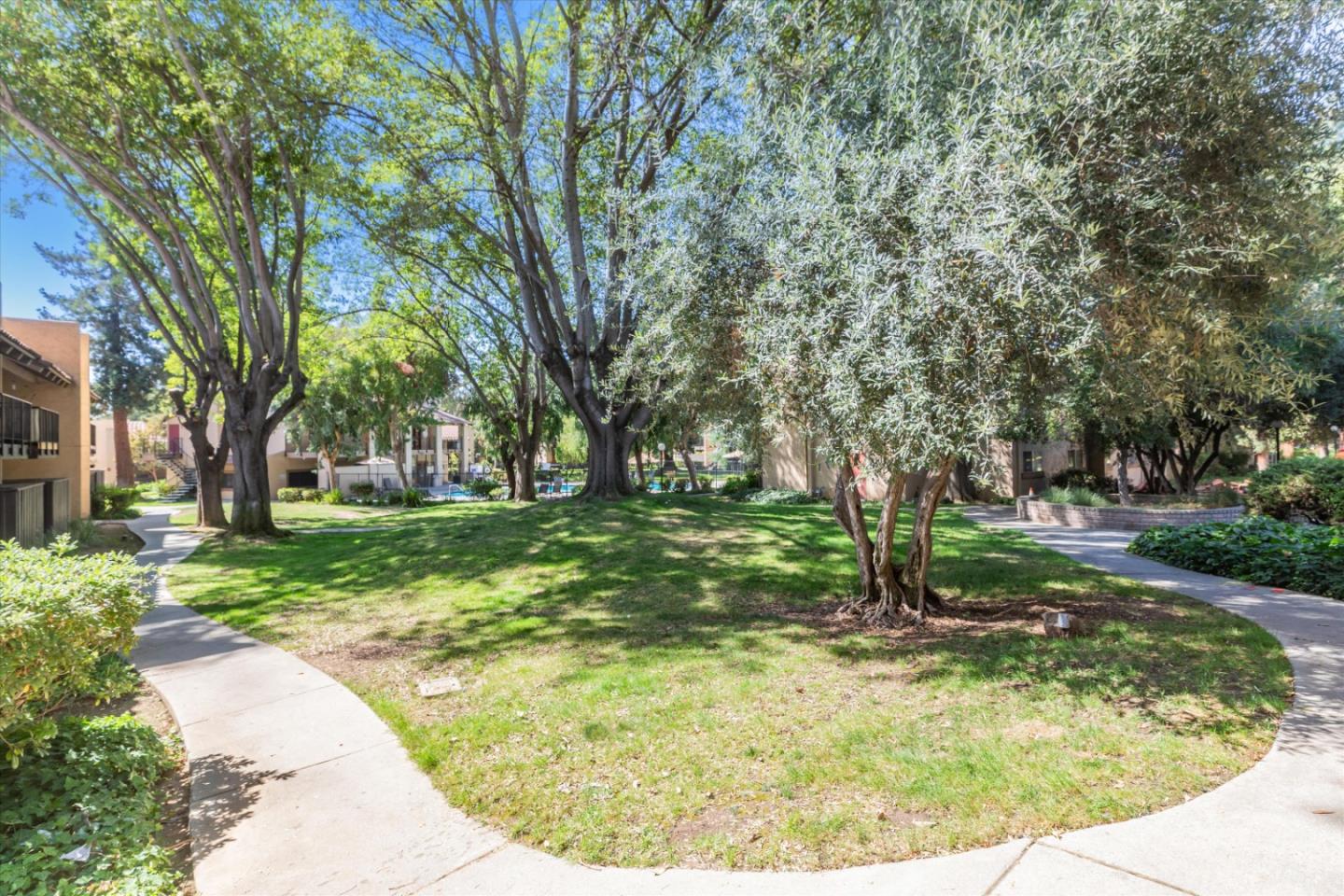 247 N Capitol AVE 226