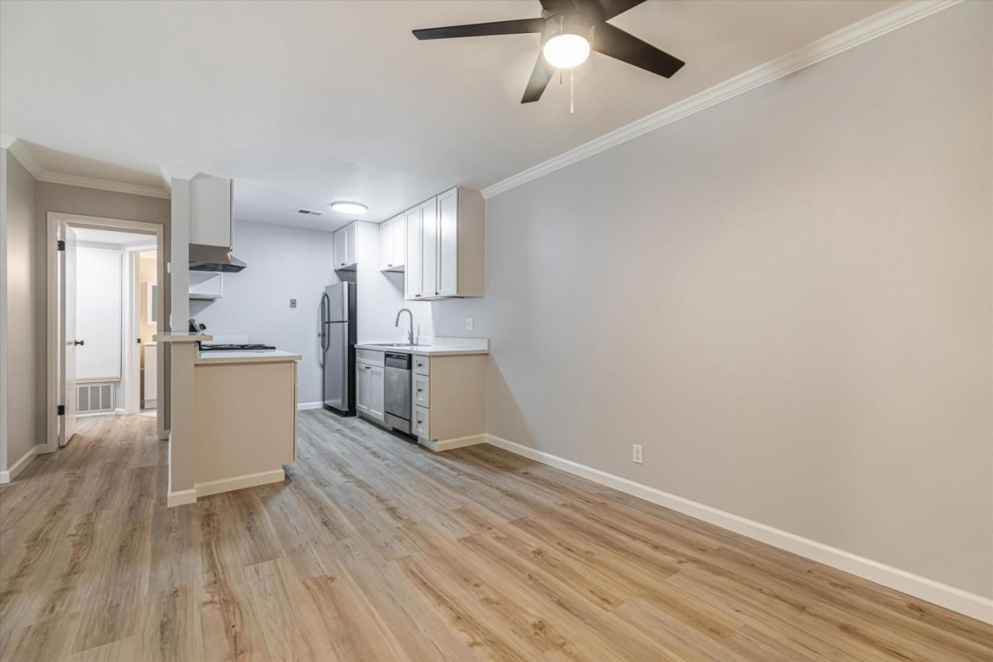 247 N Capitol AVE 226