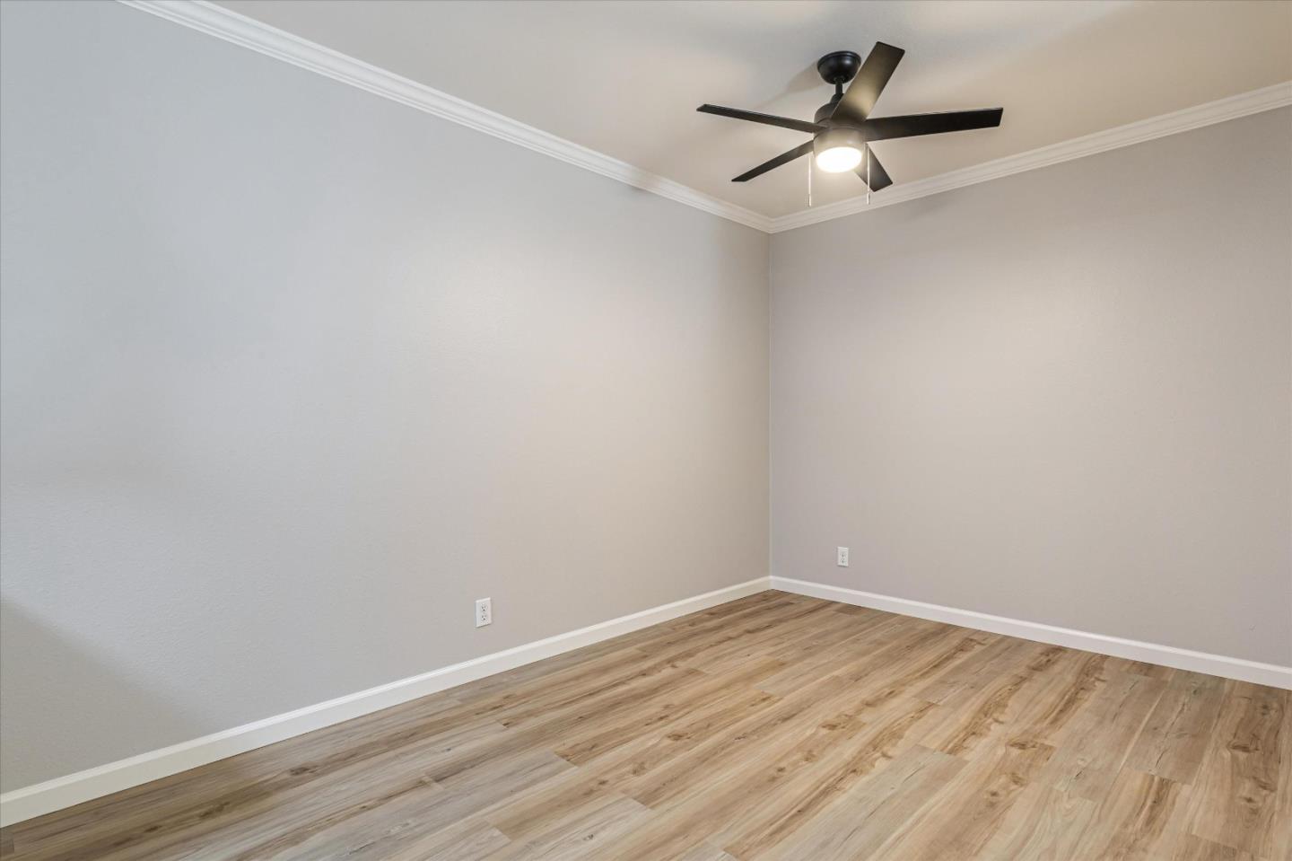 247 N Capitol AVE 226