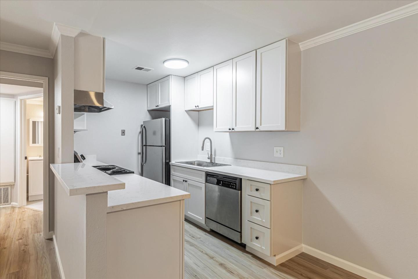 247 N Capitol AVE 226