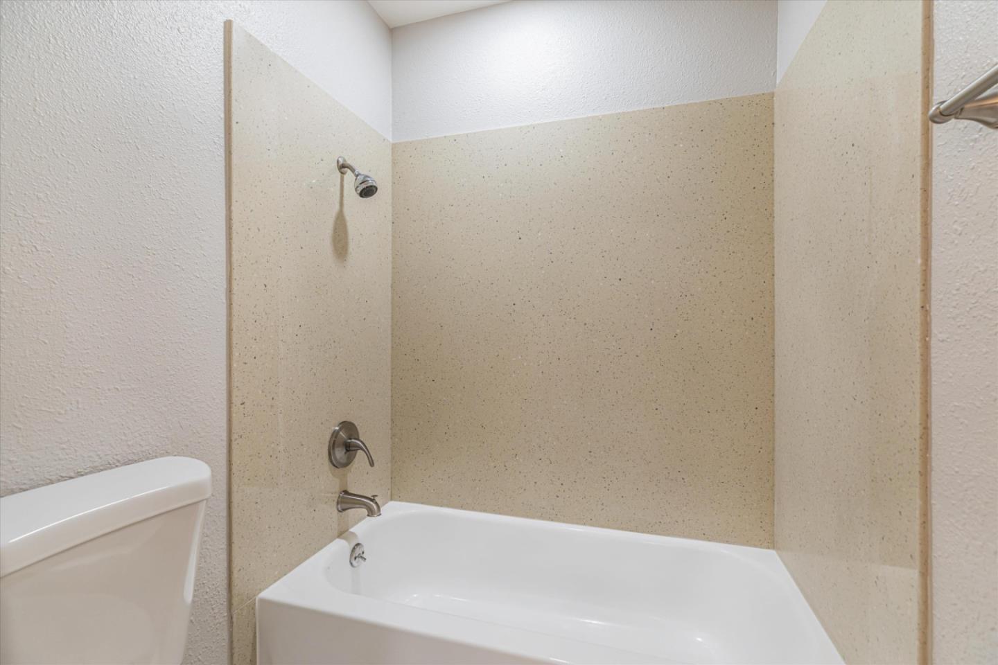 247 N Capitol AVE 226