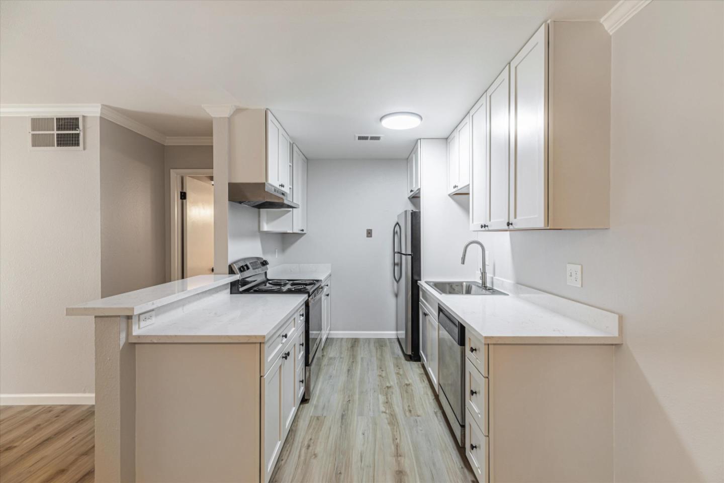 247 N Capitol AVE 226