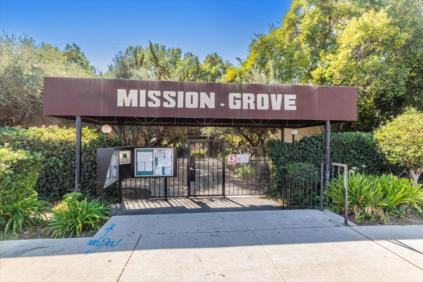 247 N Capitol AVE 226