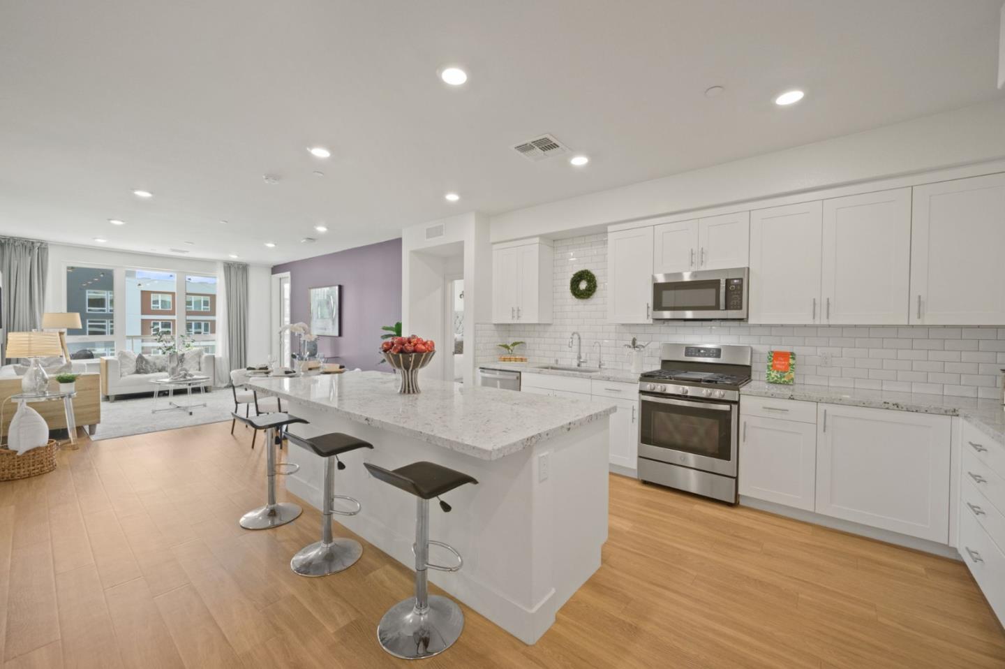 5925 Charlotte Drive 319