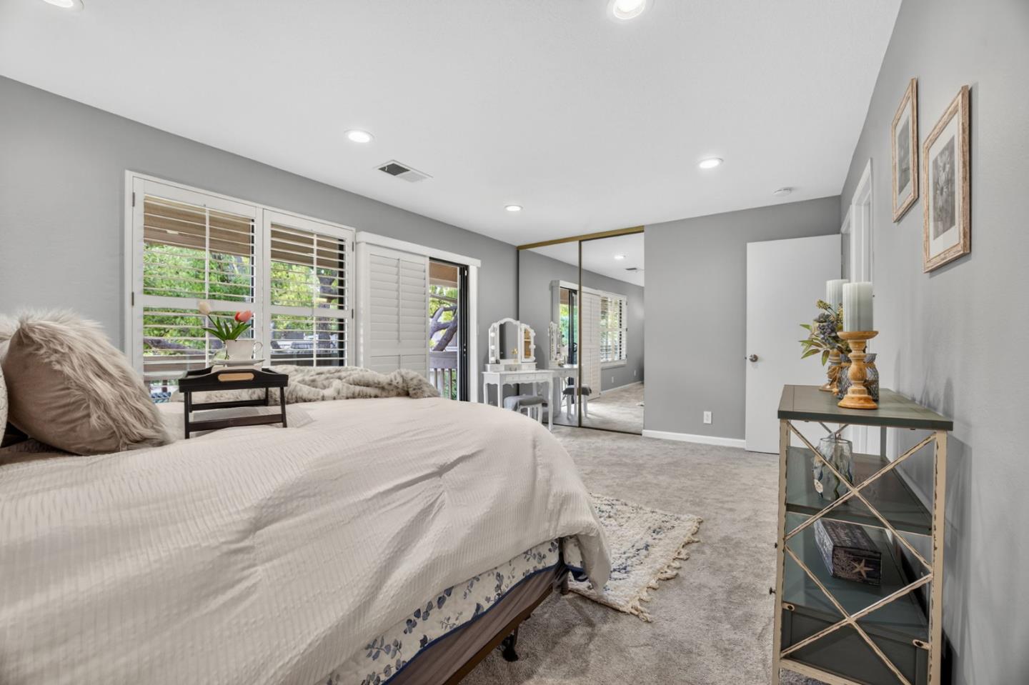 4614 Black River Court