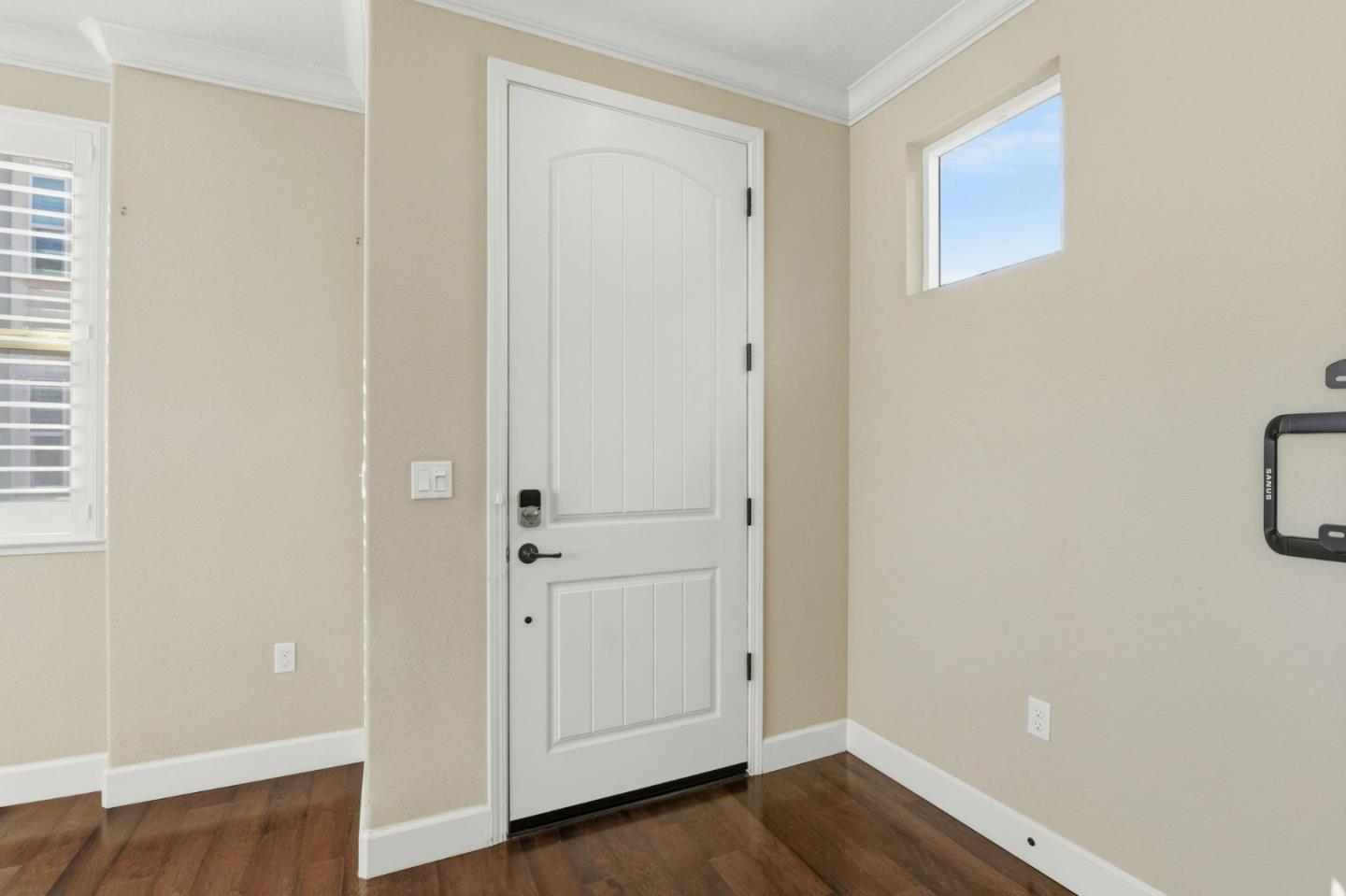 819 Maddox Loop