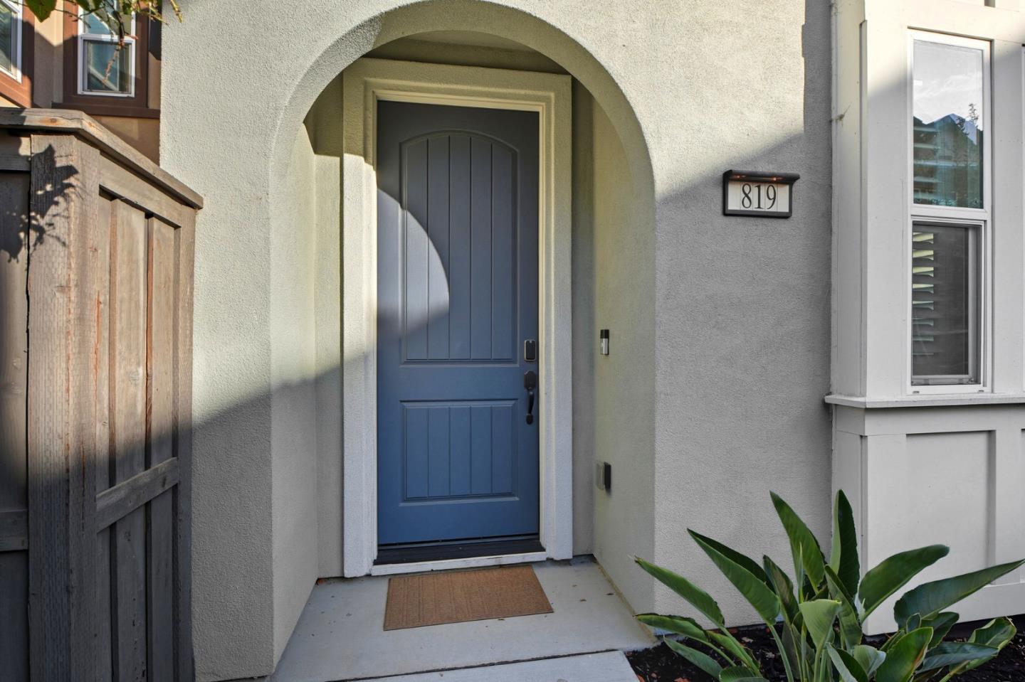 819 Maddox Loop
