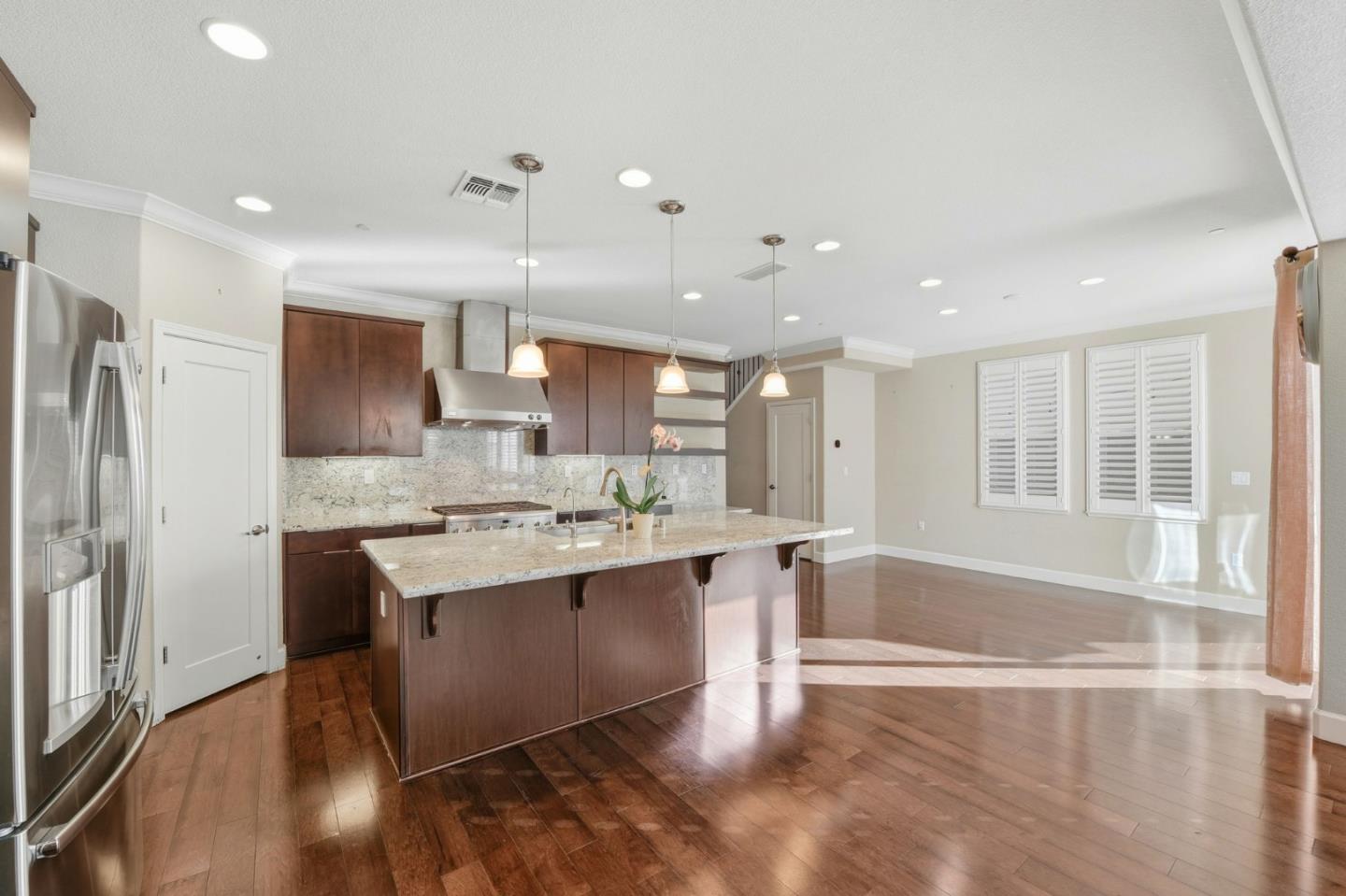 819 Maddox Loop