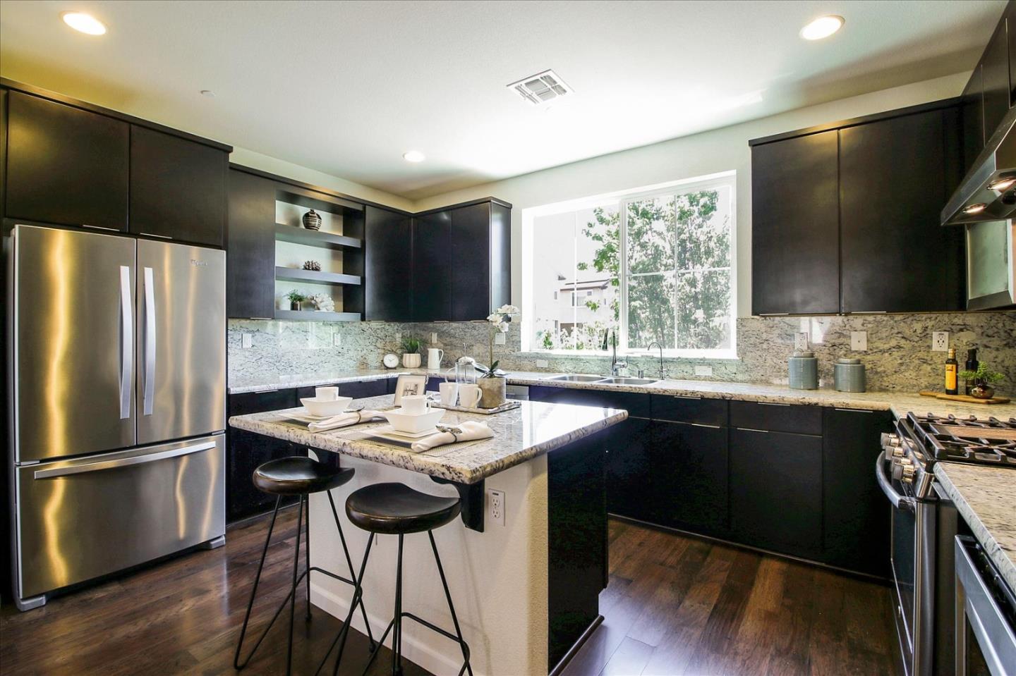 890 White Moonstone Loop