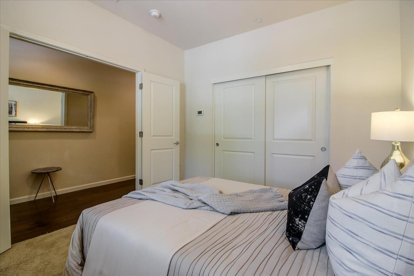 890 White Moonstone Loop