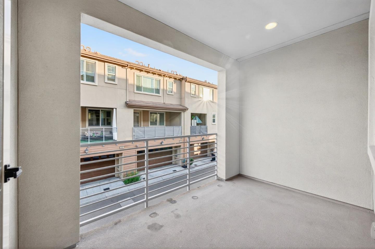 890 White Moonstone Loop