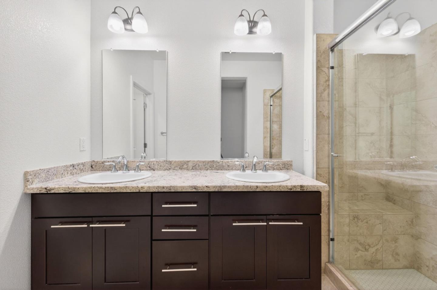 890 White Moonstone Loop