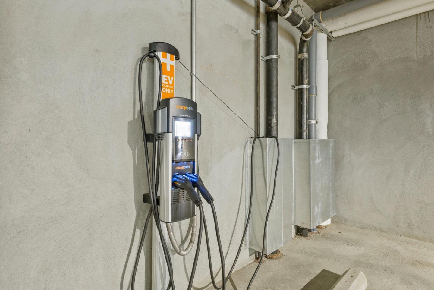 5951 Sunstone Drive 411