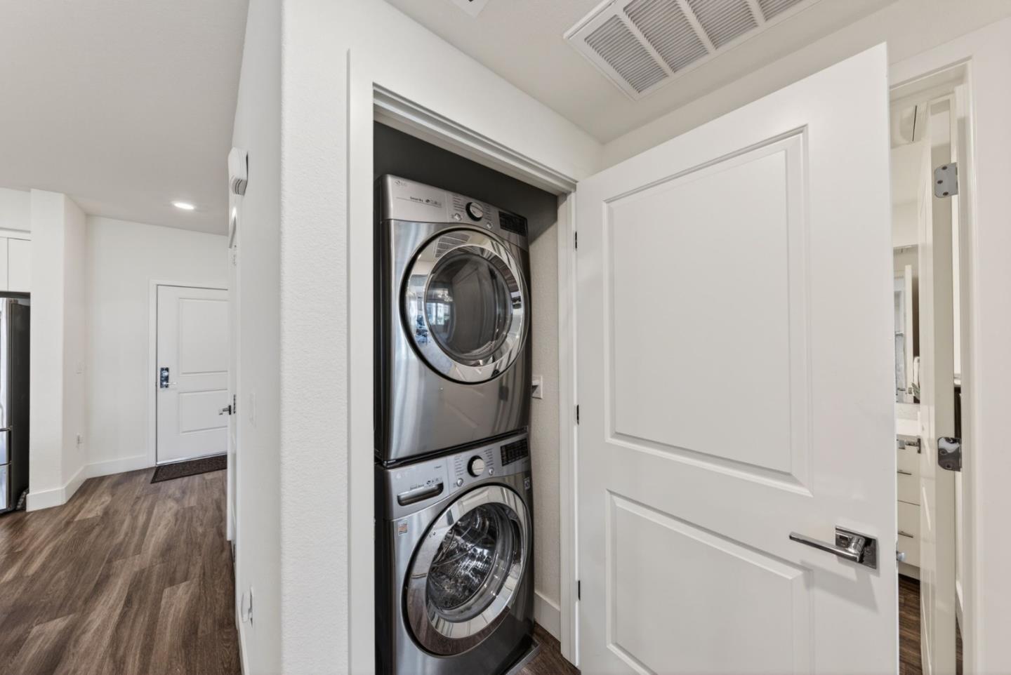 5933 Sunstone Drive 306