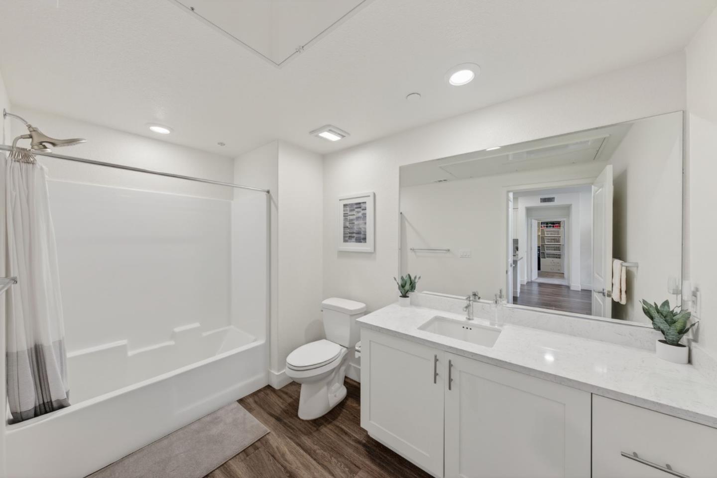 5933 Sunstone Drive 306