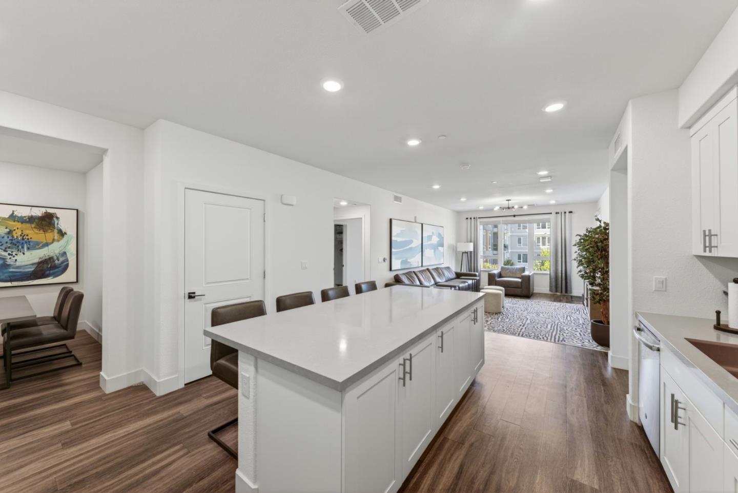 5933 Sunstone Drive 306