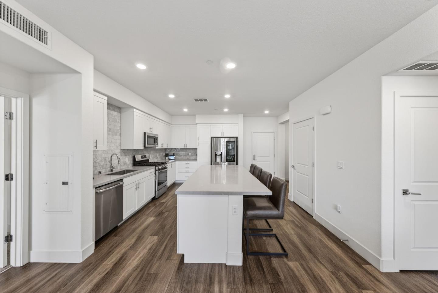 5933 Sunstone Drive 306