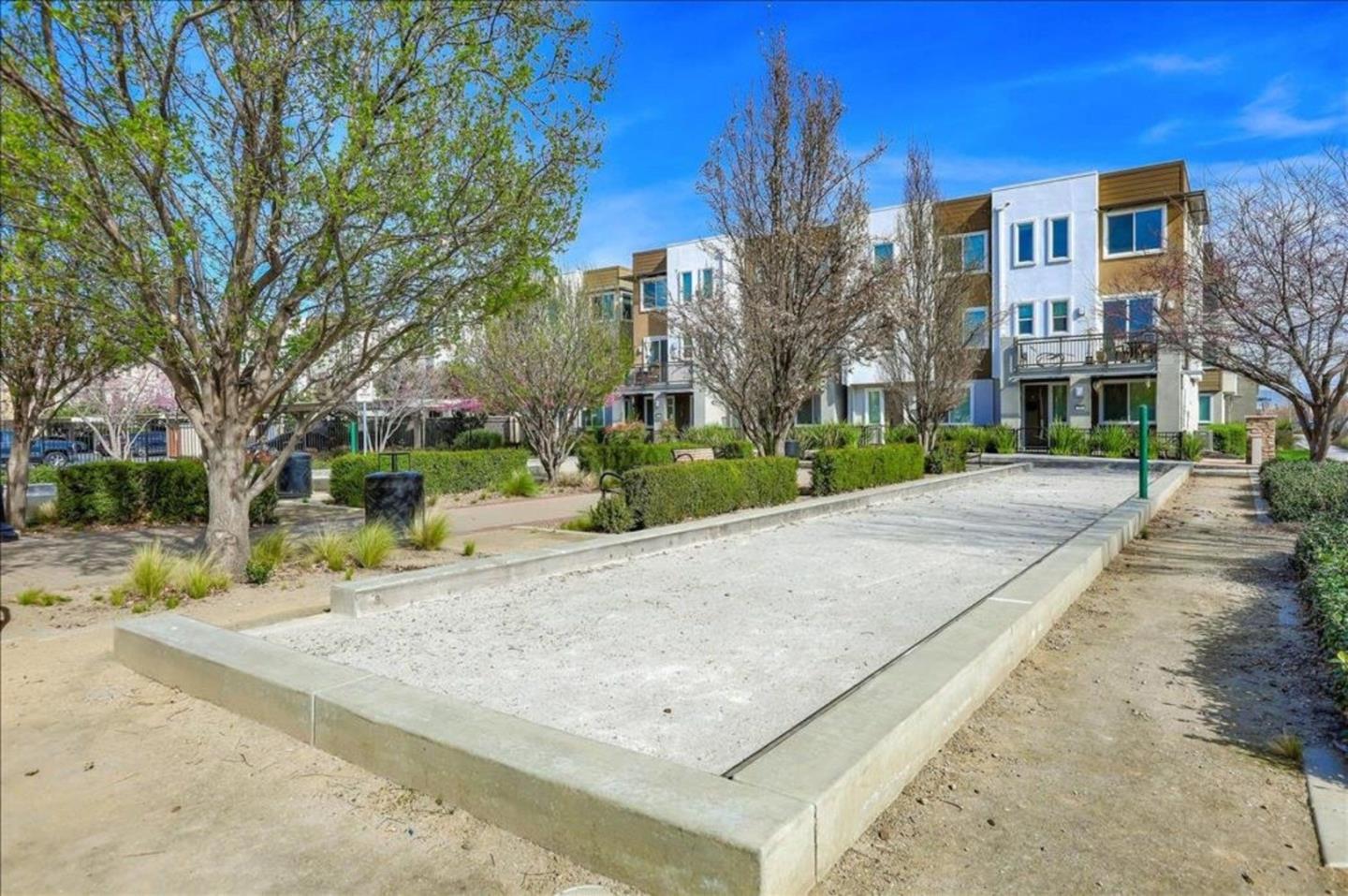 623 Avenue One