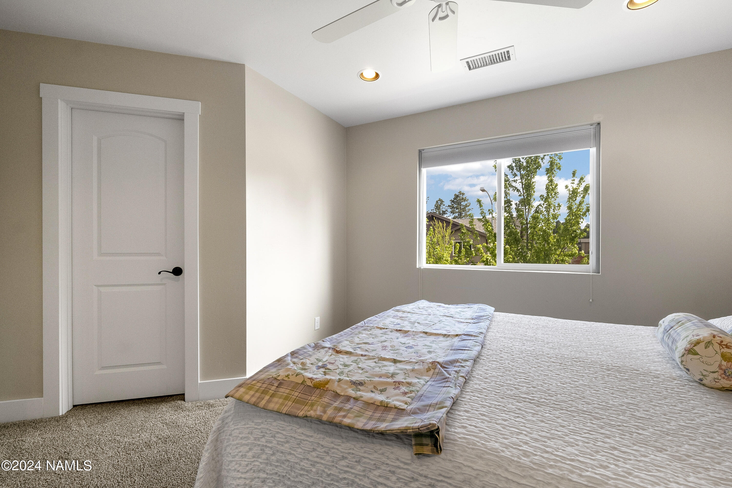 2824 W Pico Del Monte Cir Circle