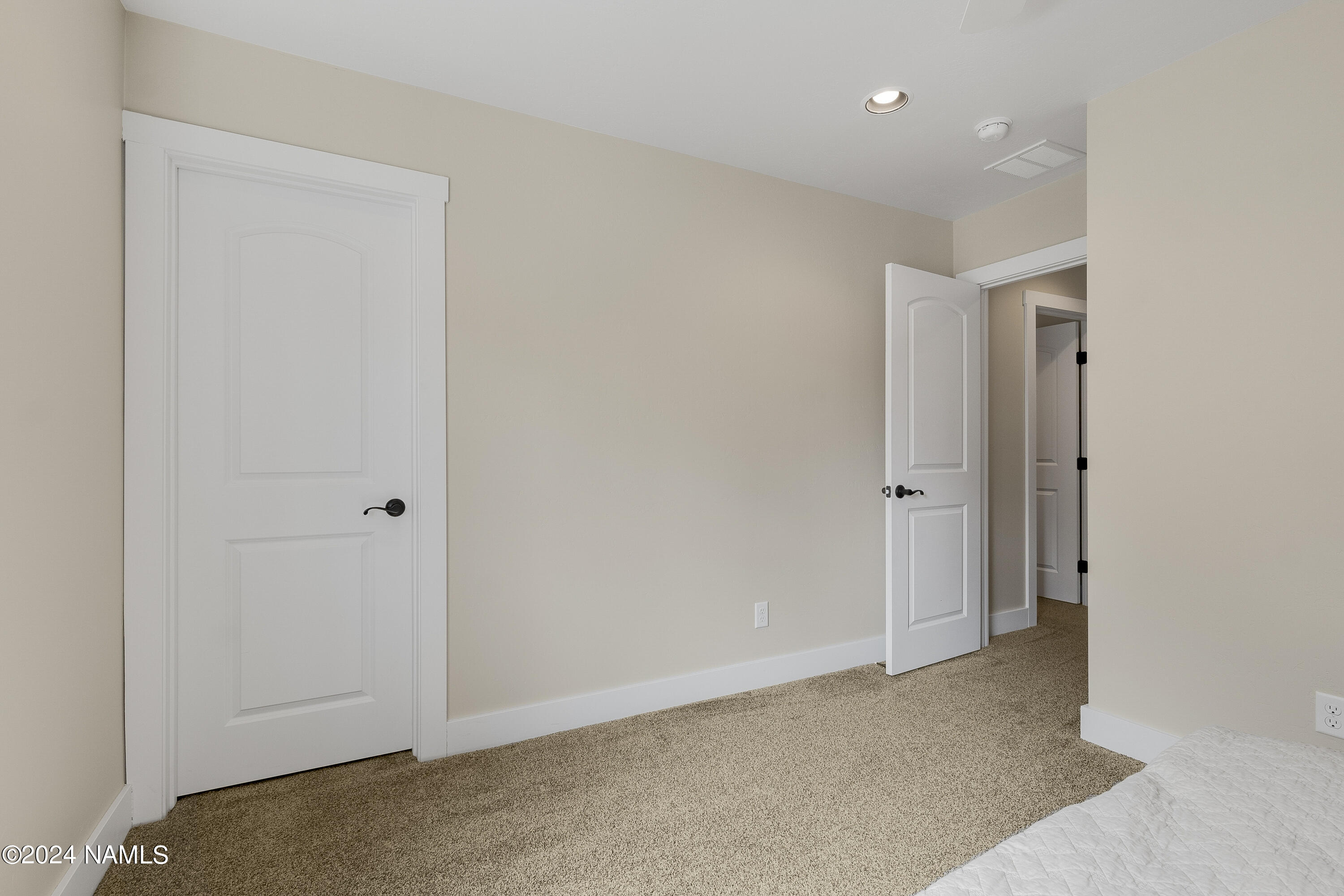 2824 W Pico Del Monte Cir Circle