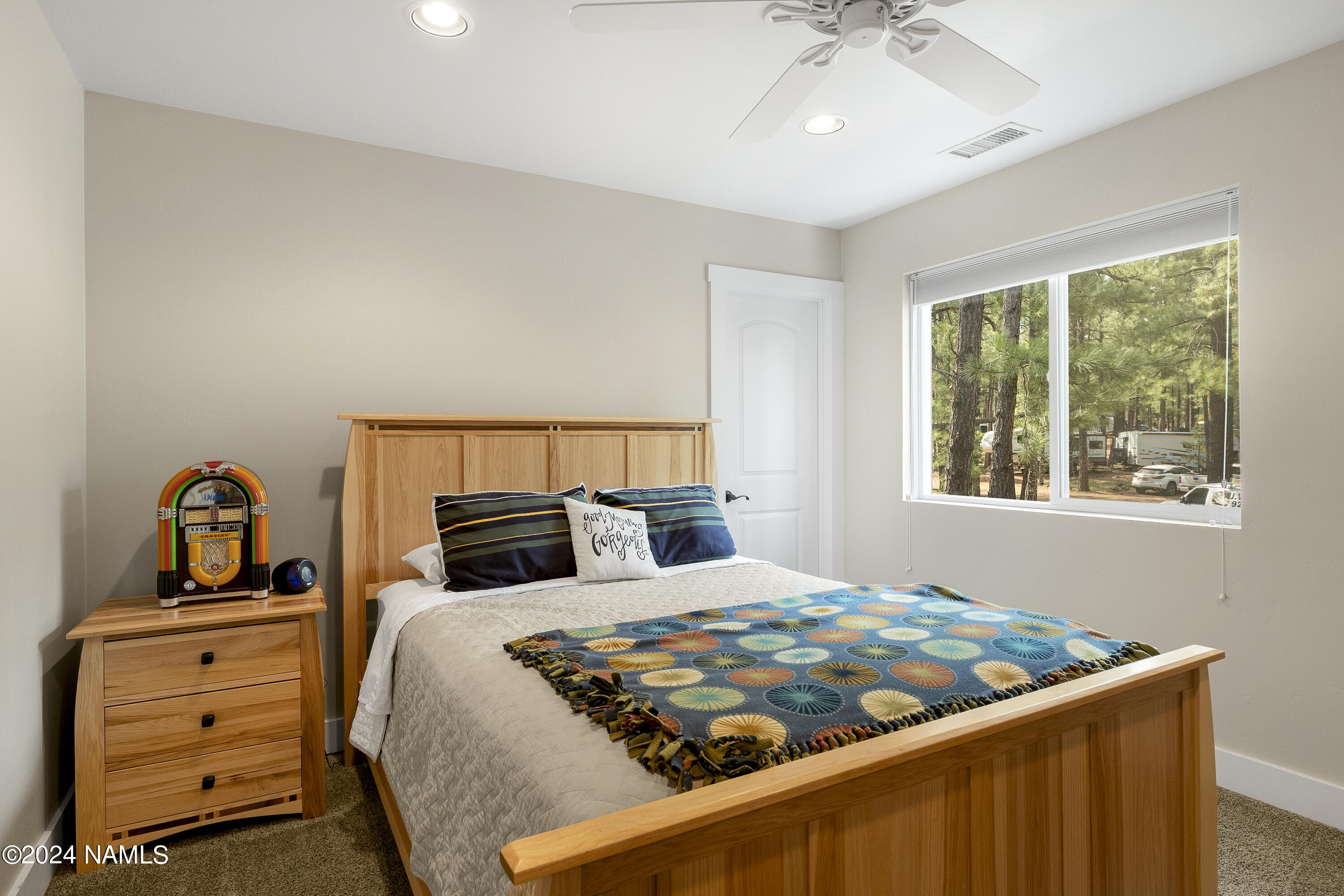 2824 W Pico Del Monte Cir Circle