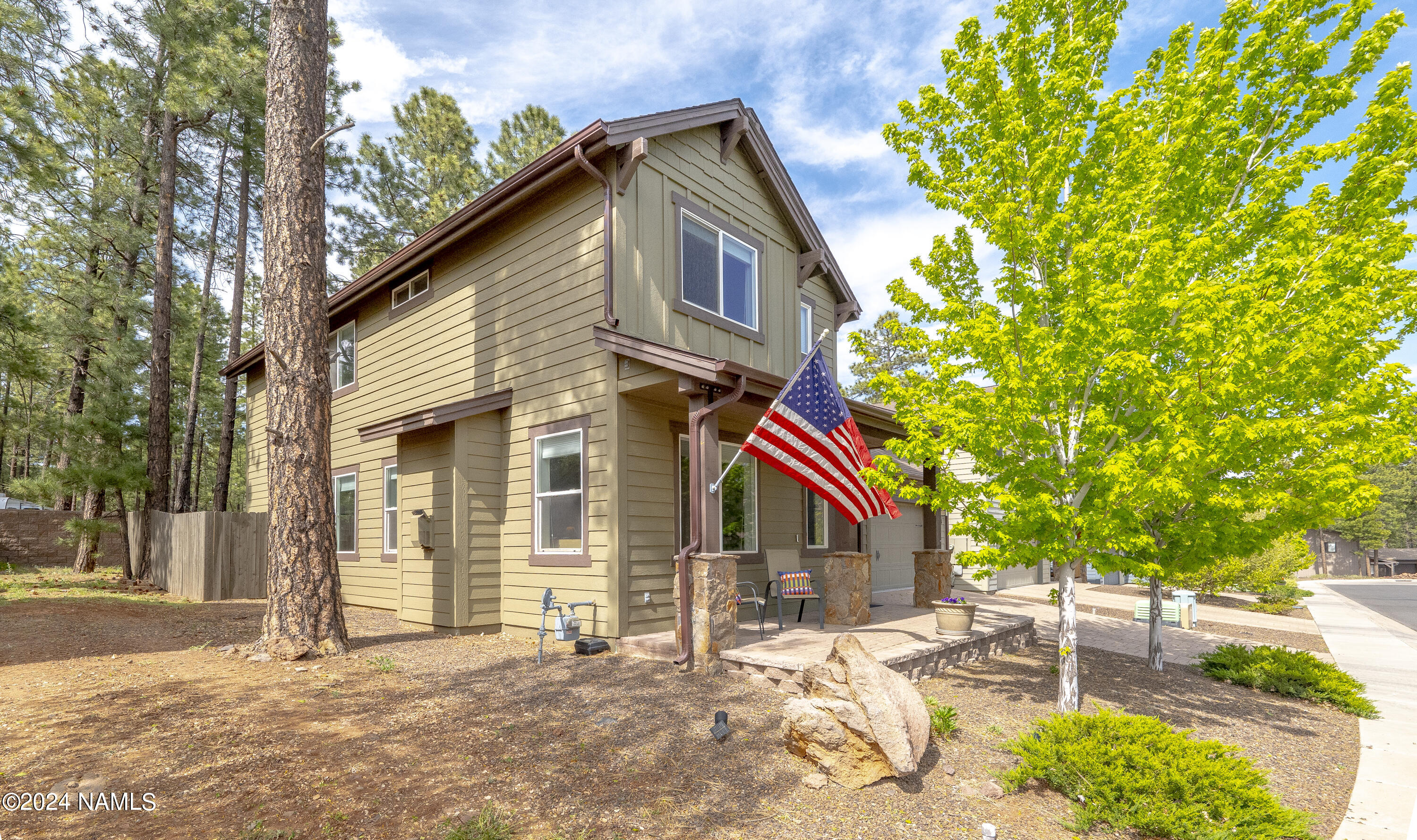 2824 W Pico Del Monte Cir Circle