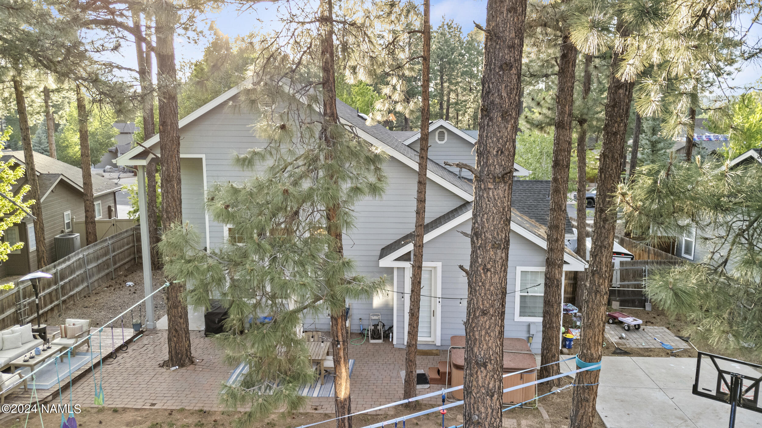 2097 W University Avenue