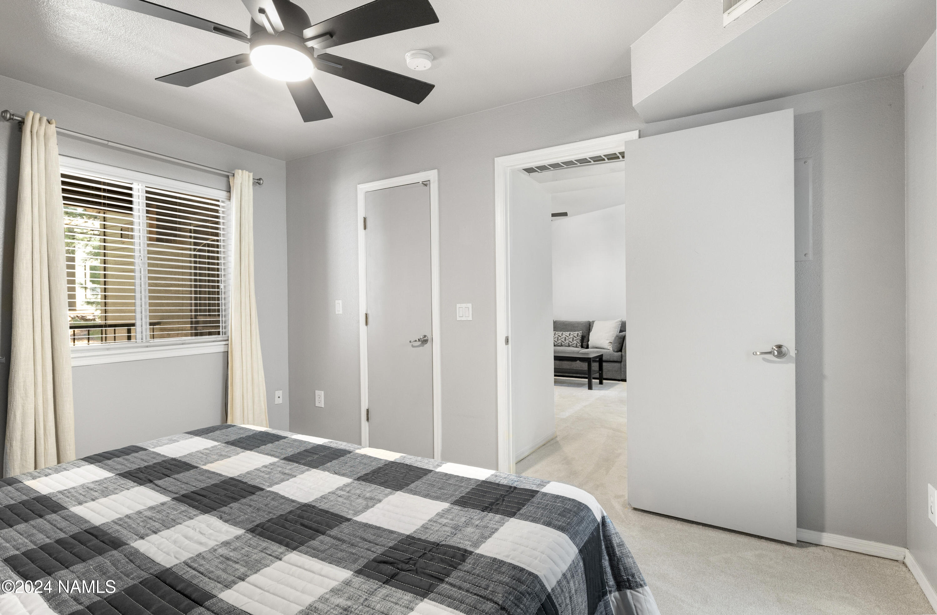 1185 W University Avenue, 250