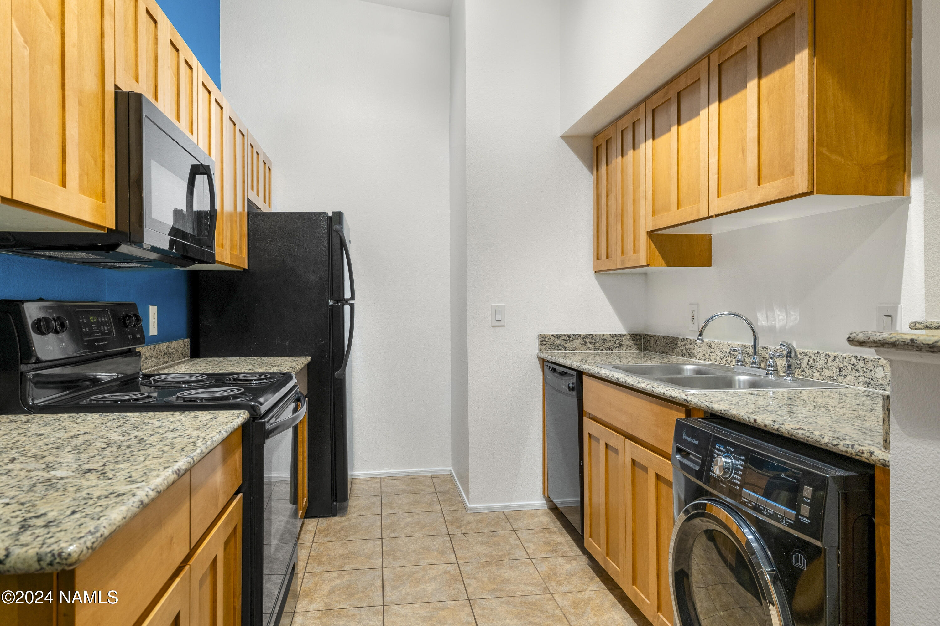 1185 W University Avenue, 250