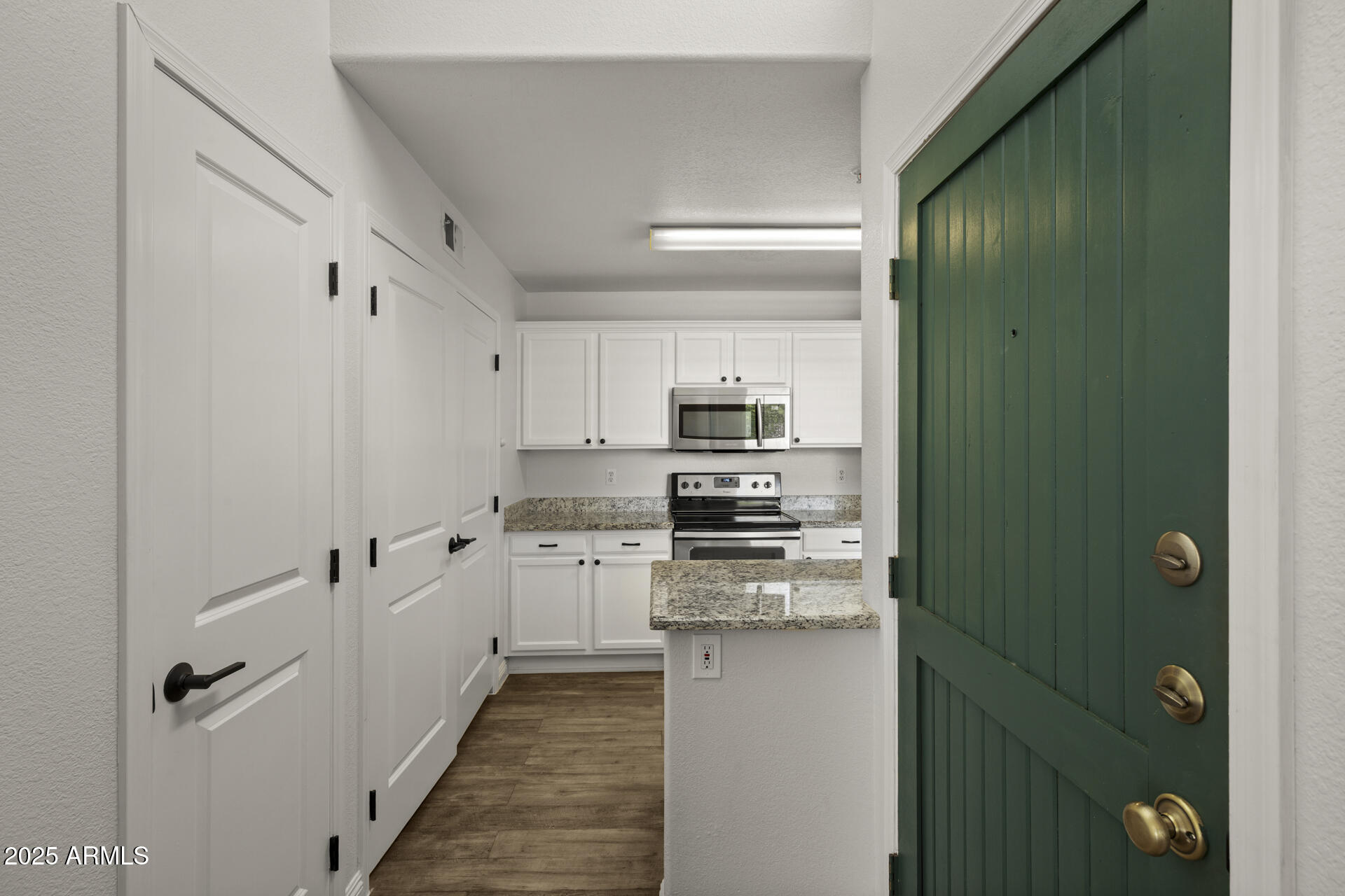 11333 N 92ND Street, 2049