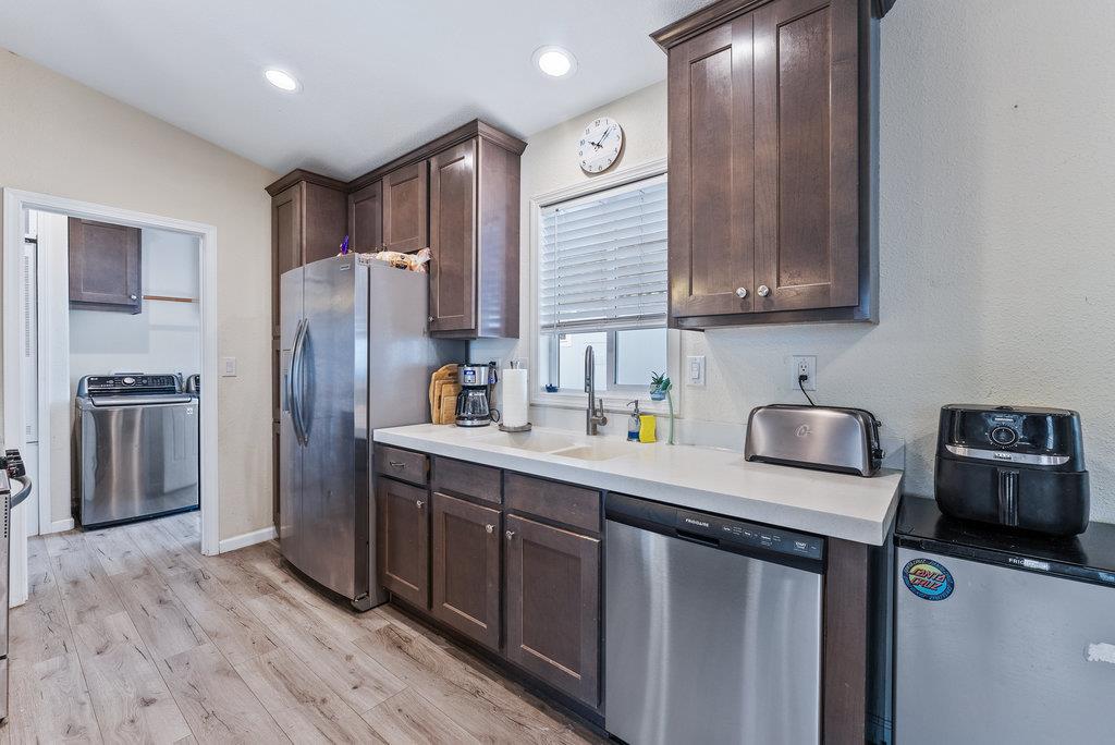 1099 38th Avenue Unit: 83