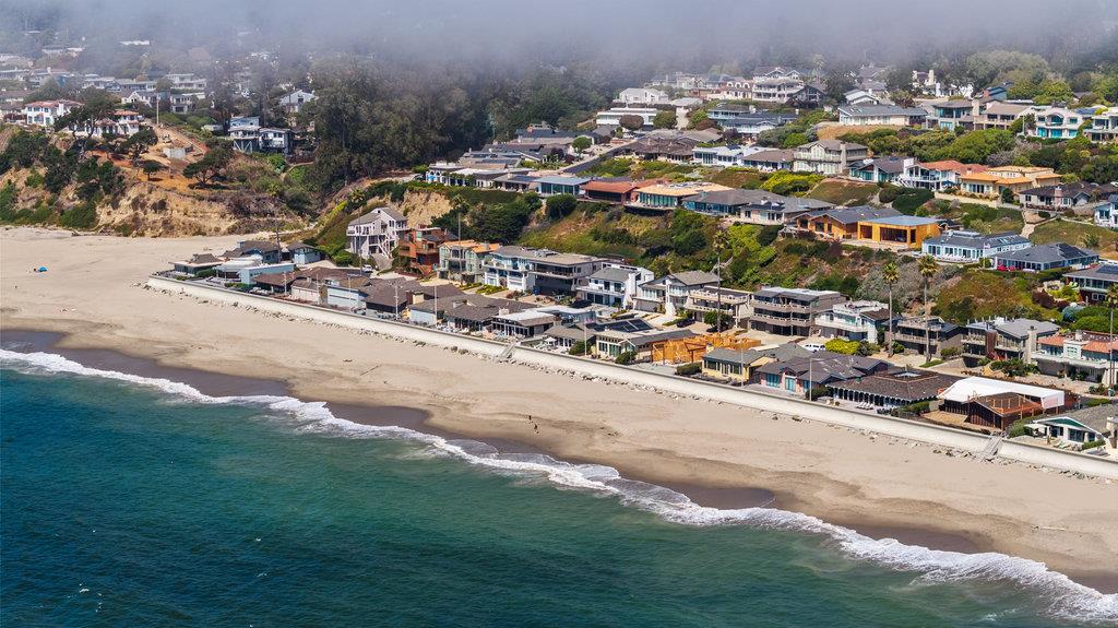830 Via Gaviota