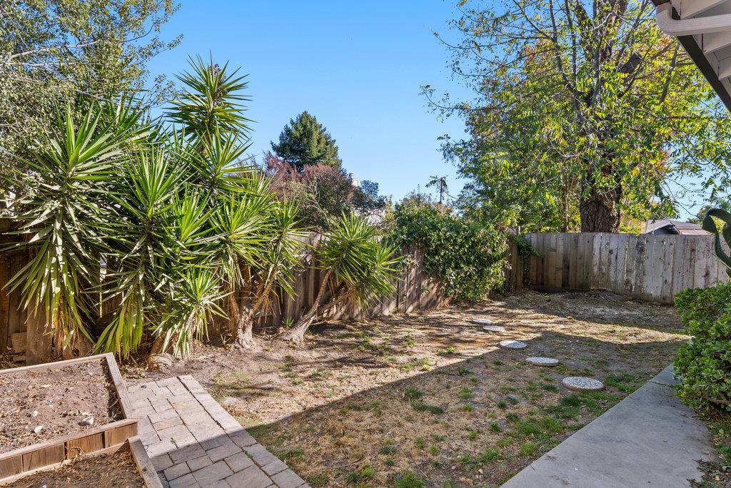 414 Western Drive