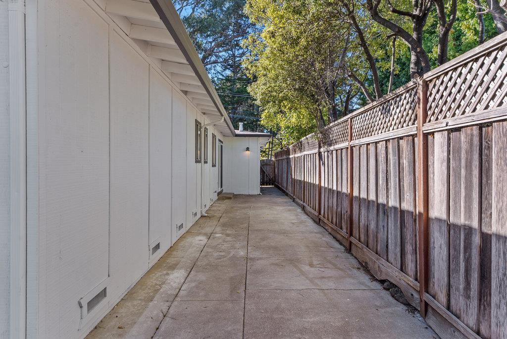 414 Western Drive