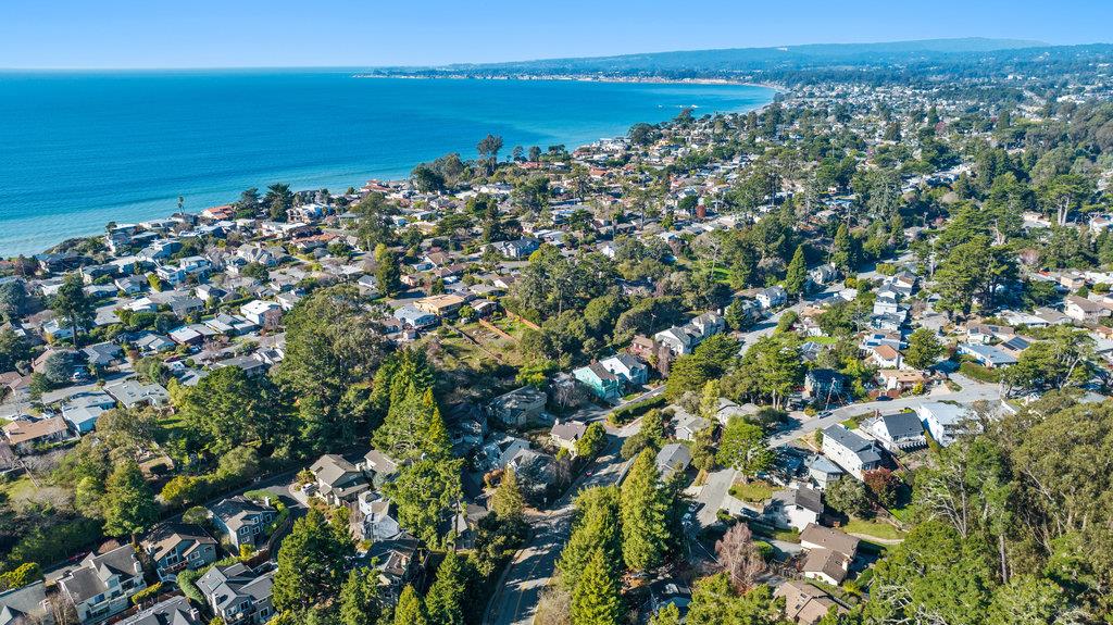 306 Los Altos Drive