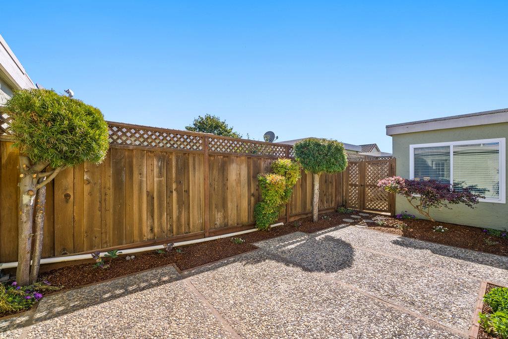 276 Crestview Drive