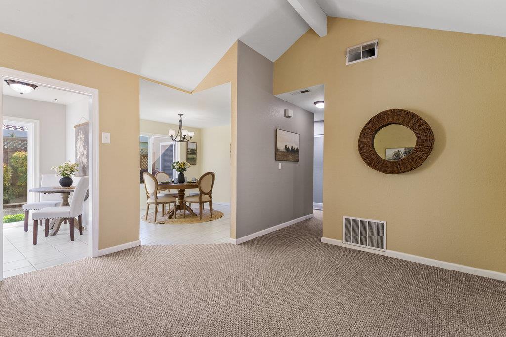 276 Crestview Drive