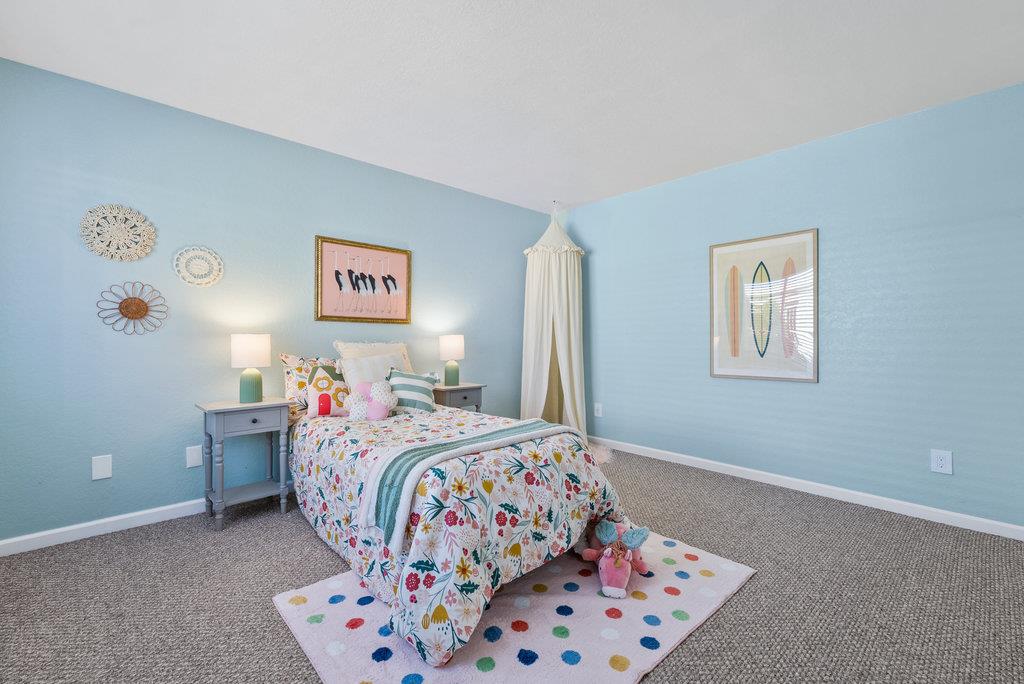 276 Crestview Drive