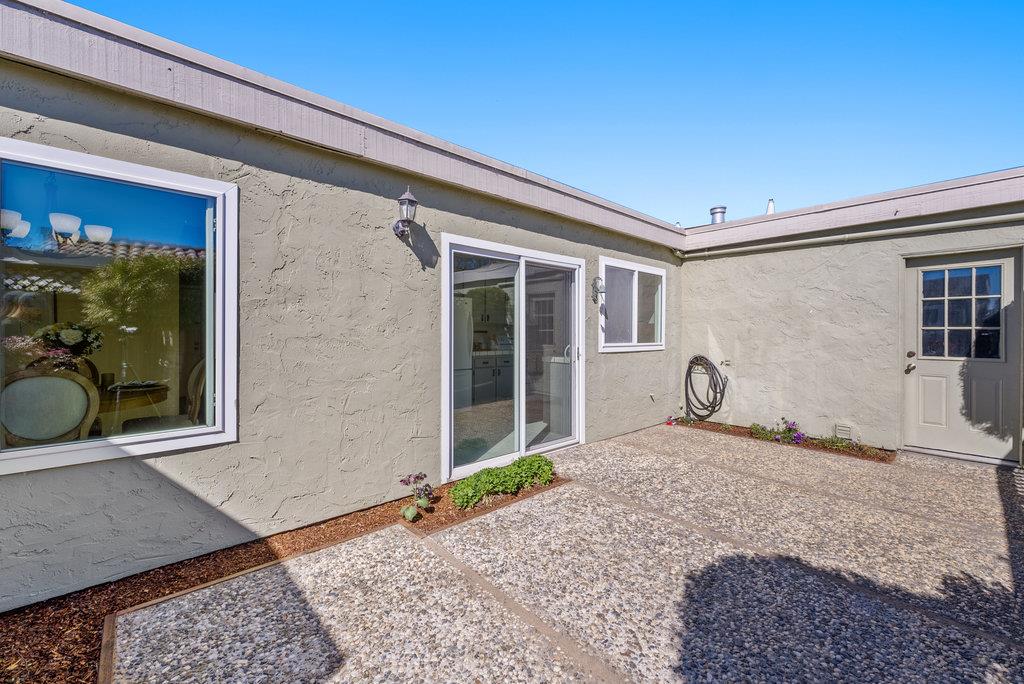 276 Crestview Drive