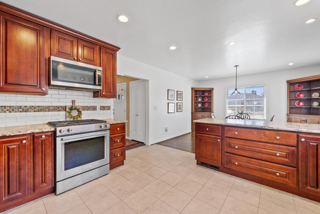 728 Brewington Avenue