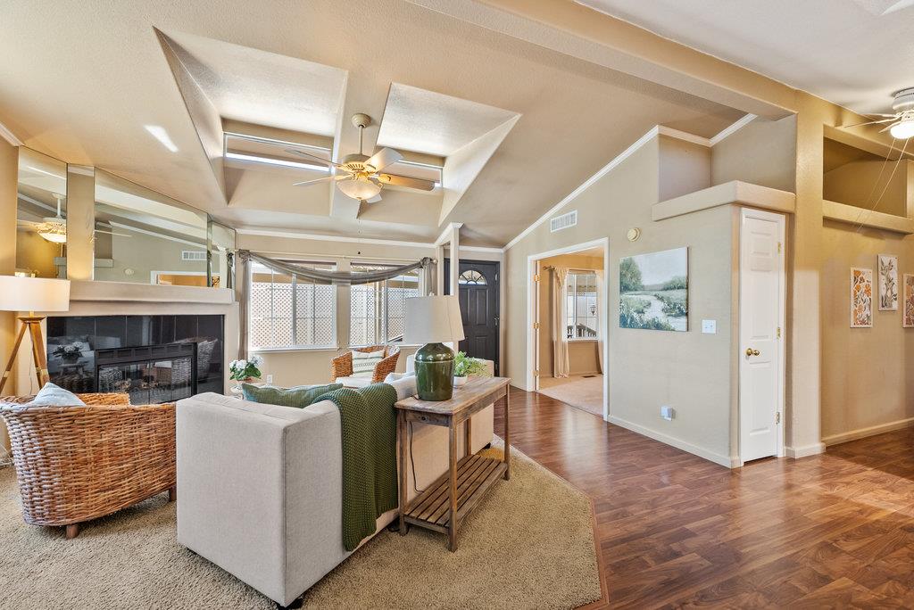 444 Whispering Pines Drive Unit: 116