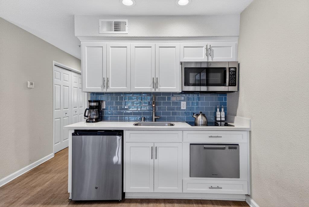 123 Seascape Resort Drive 123