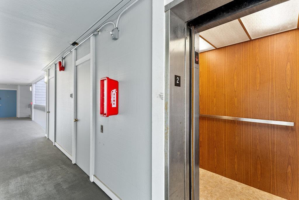 22130 East Cliff Drive 2D