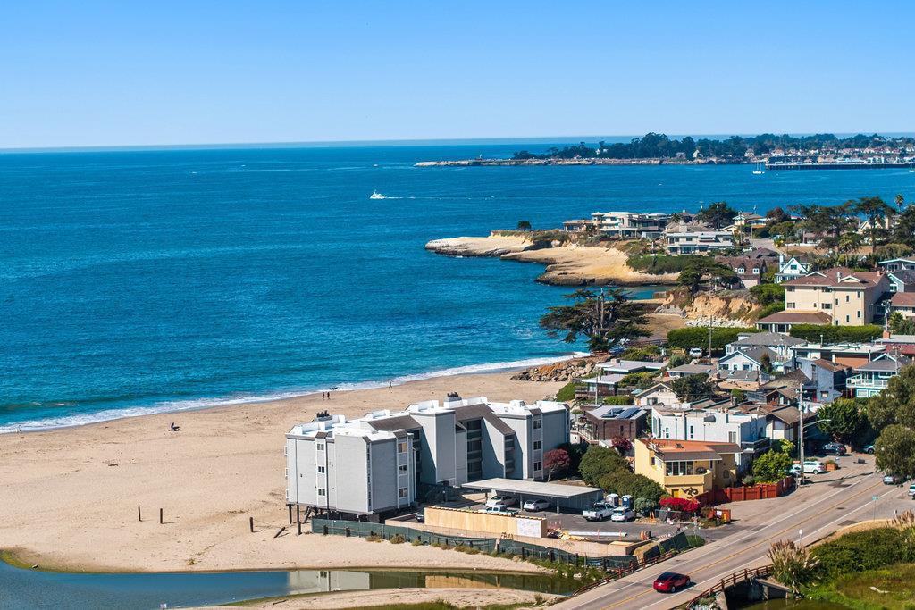 22130 East Cliff Drive 2D