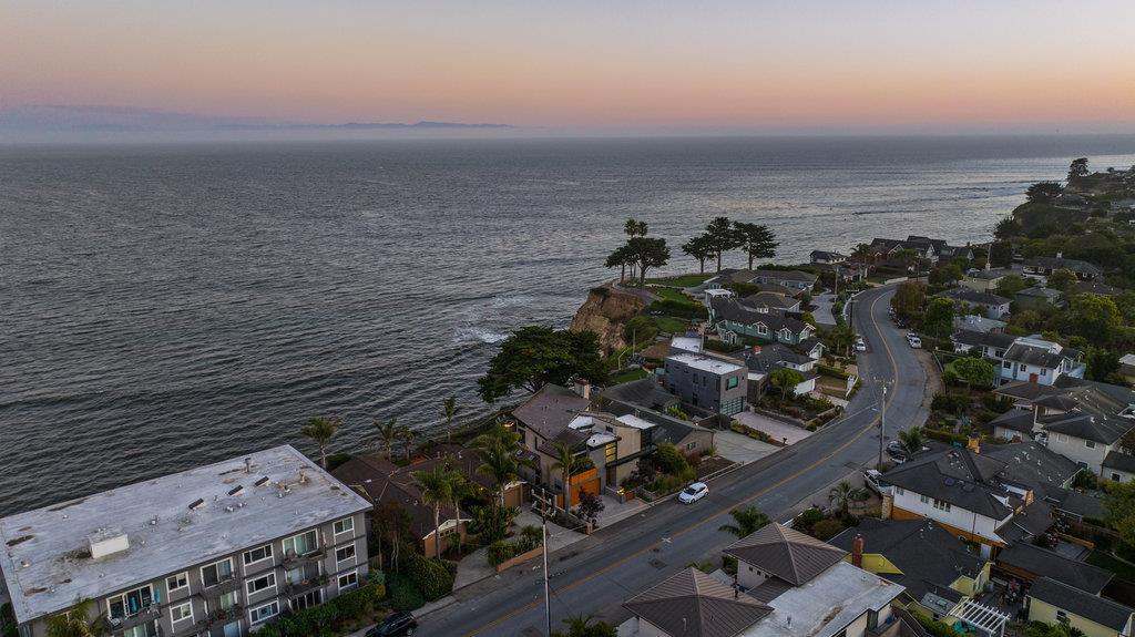 4790 Opal Cliff Drive