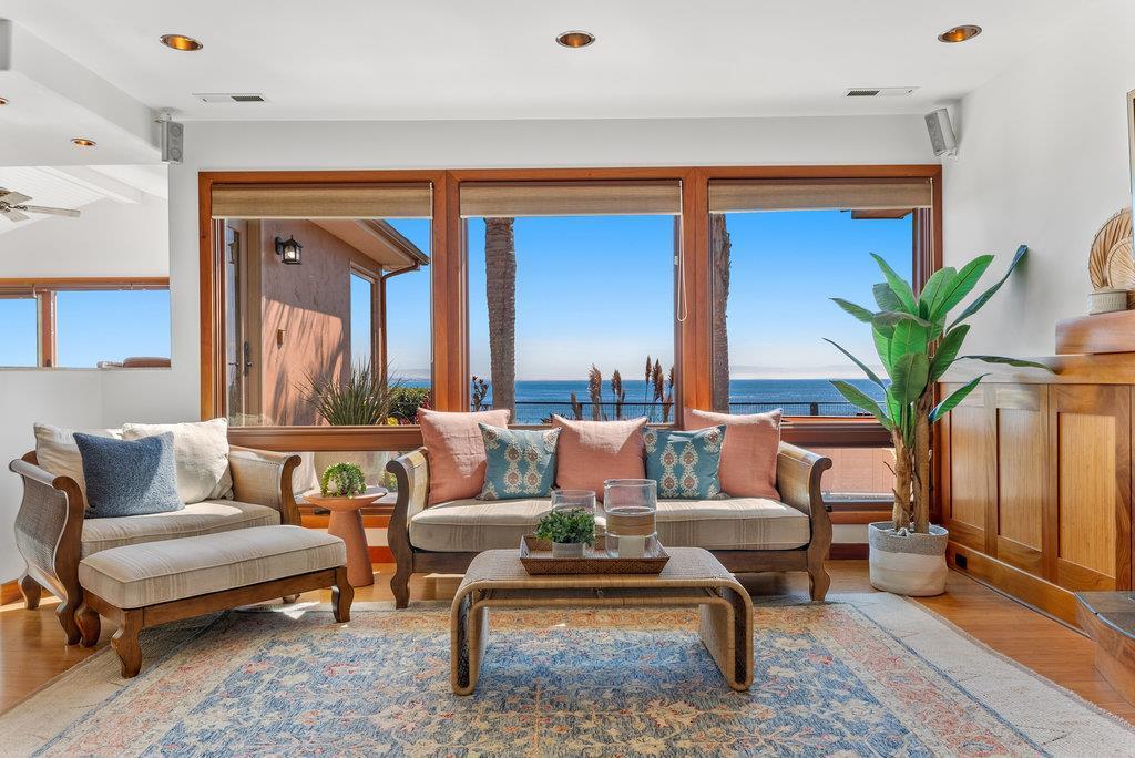 4790 Opal Cliff Drive