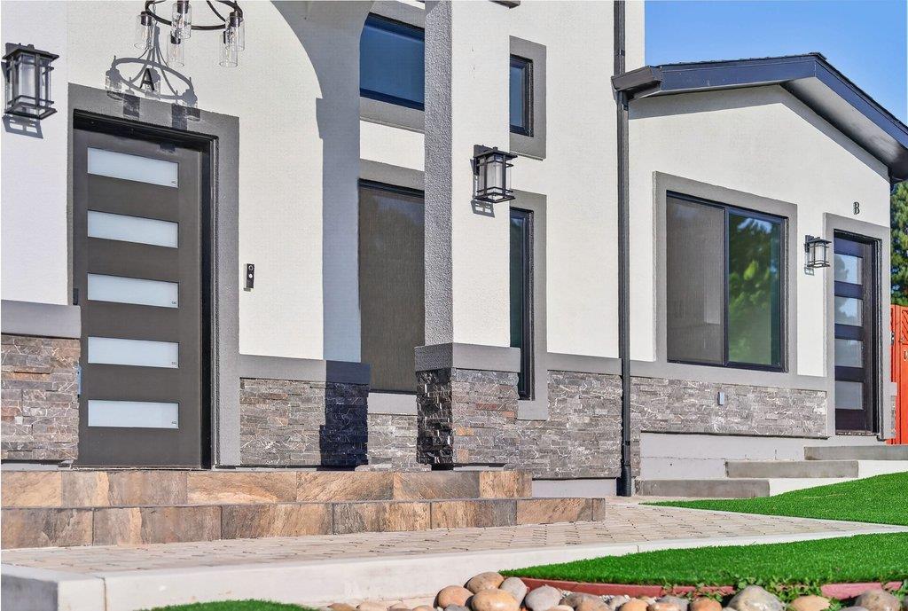3390 Lillian Way